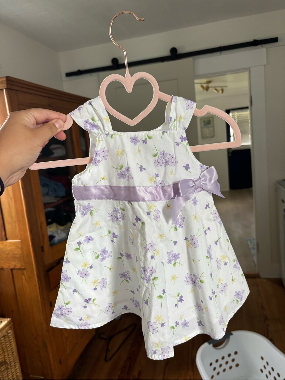 Gymboree baby girls vintage  White Floral Dress with Lilac Ribbon